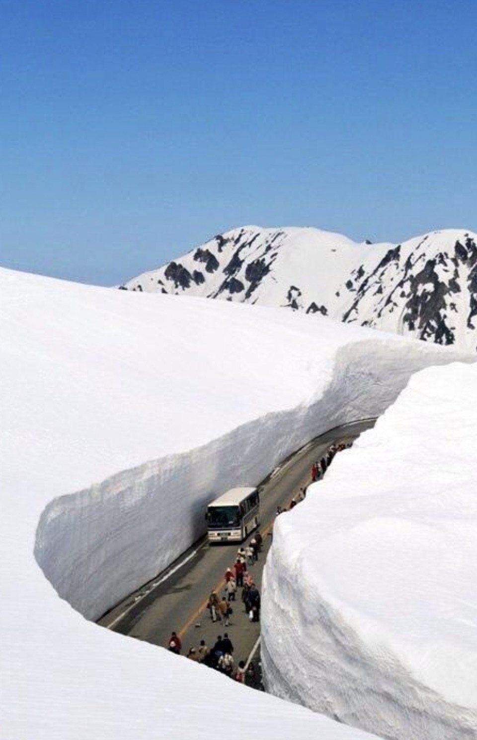 rohtang in winter